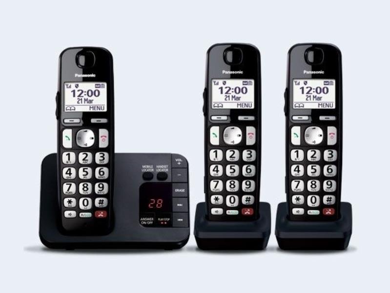 Panasonic KX-TGE823EB Telephones - 1.8 Inches - Black